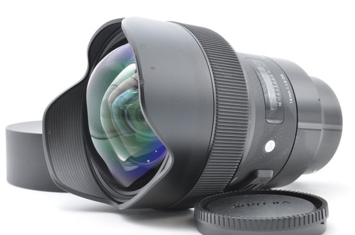 Excellent sigma 14mm 1 - excellent+5, f/1.8