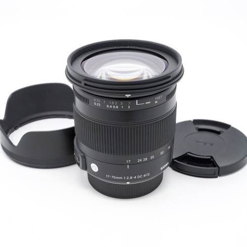 Sigma 70mm 4 dc macro - f/2.8-4,