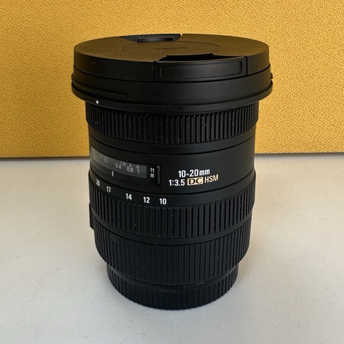 Sigma 20mm 5 dc - f/3.5,