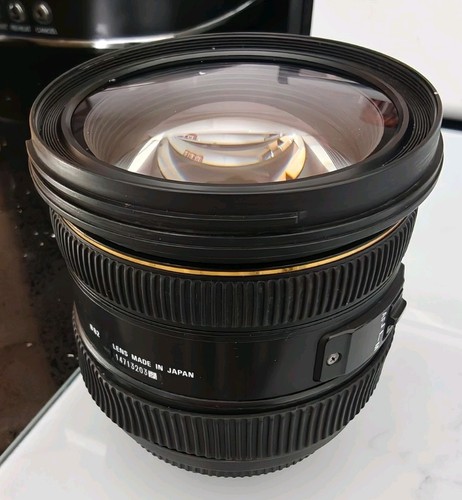 Sigma 70mm f2 8 - f2.8, hsm