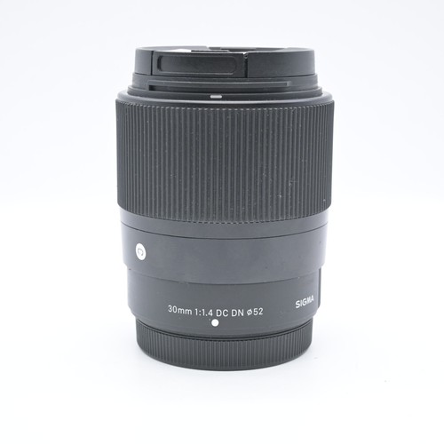 Sigma 30mm dc dn - sigma,