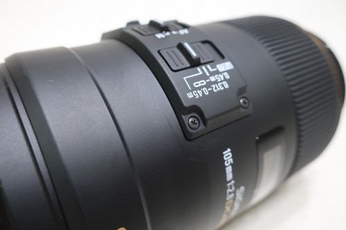 Sigma 105mm dg macro - f2.8,